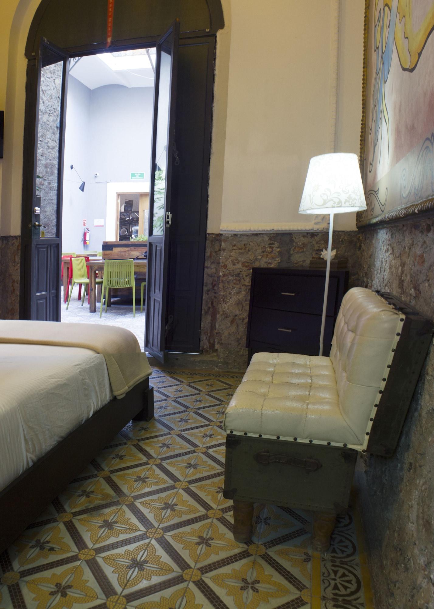 Kuku Ruku Hotel Керетаро Экстерьер фото